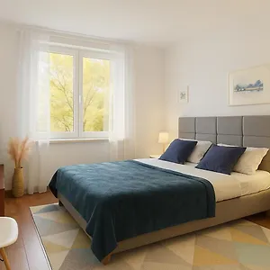 https://papaya-apartment-old-town.warsawhotelspoland.com